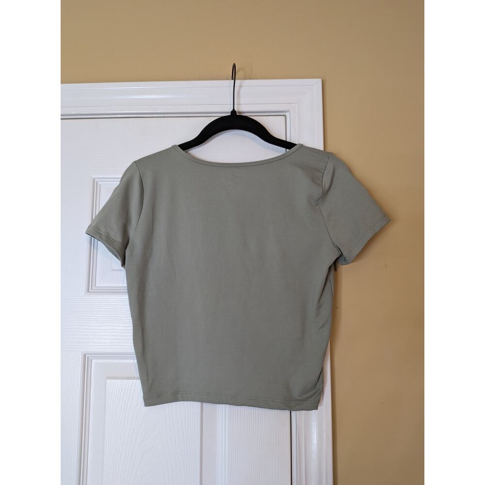 Hollister Square Neck Crop Top Size Small Green Soft Stretch Fall Tee - Picture 4 of 7